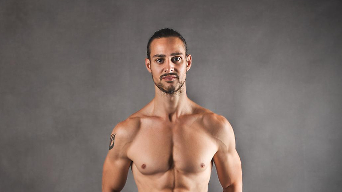 La favola di Andrea Russo, il maître di Porto Santo Stefano alle finali diB Mister Italia 2025