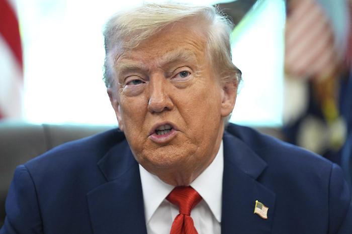 La reg&igrave;a di Trump per ora &egrave; bruciata