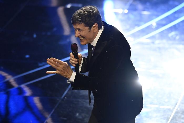 Evviva, un altro sabato magico con Gianni Morandi: dopo gli ascolti record lo show torna stasera 30 agosto. Tutte le anticipazioni