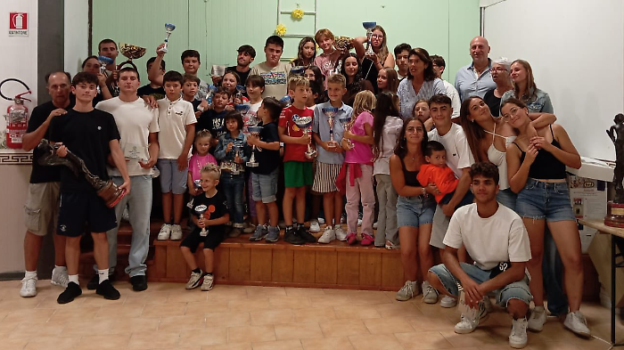  Gli atleti del Gao Brinella Nuoto Pinnato