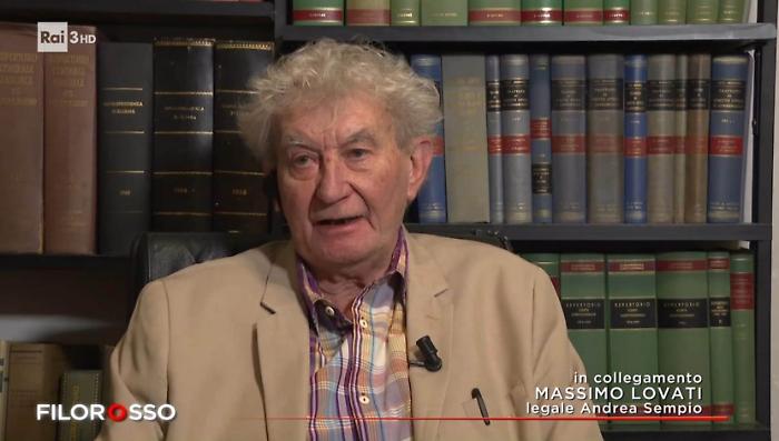 Delitto di Garlasco, l'avvocato Lovati: "Stasi è innocente, una pedina che copre i veri assassini. Sempio è ancora più innocente"