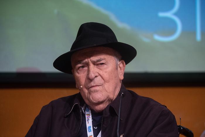  La nostra magnifica ossessione. Bernardo Bertolucci e la sua generazione: stasera 11 settembre un film intenso che racconta la storia del cinema italiano