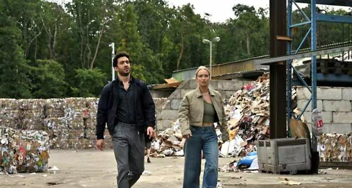 Un omicidio per due stasera 13 settembre in tv: una  miniserie thriller da non perdere che regala mistero e adrenalina