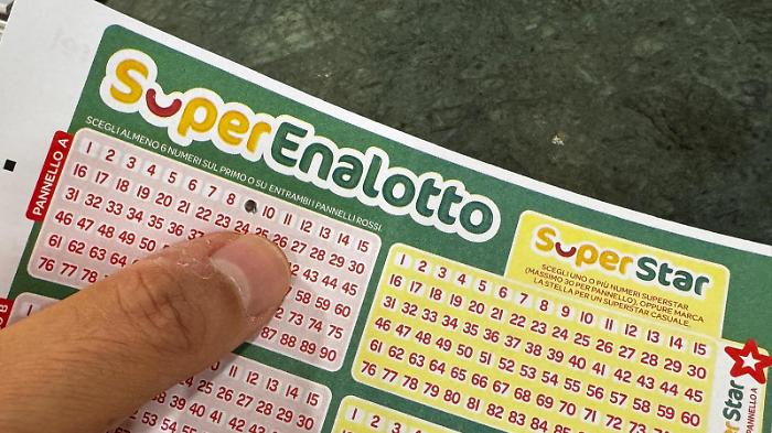 SuperEnalotto e Lotto: nessun 6 e 5+1 nell'estrazione di venerdì 5 dicembre. Il jackpot cresce ancora e sfonda il muro degli 88 milioni