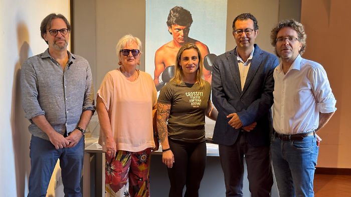 Con "Gli anni Ottanta a Grosseto" via alla Città visibile 2025: in mostra reperti, arte, musica e sport di un'era mitica