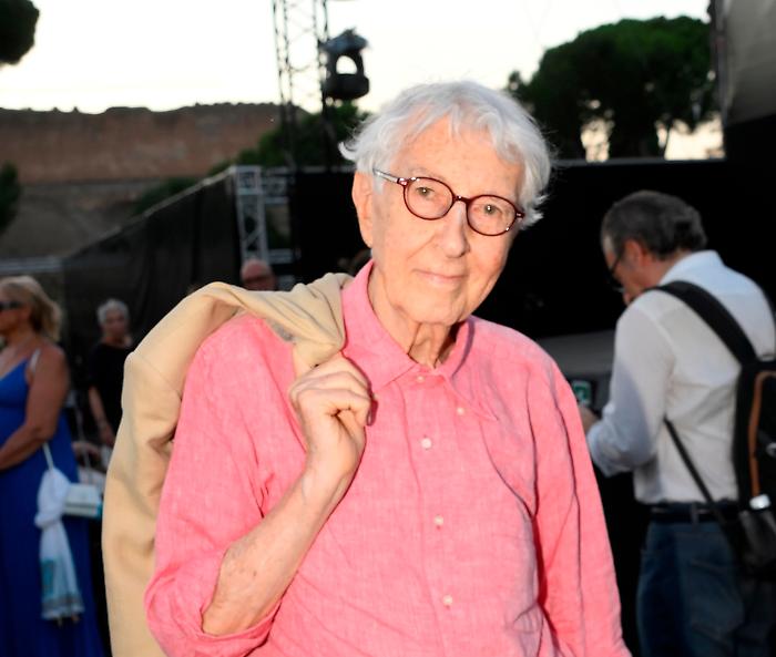 La Torre di Babele - Chi fa i conti con la Storia? stasera 22 settembre: passato e presente a confronto con Scurati, Bersani e Ponzani