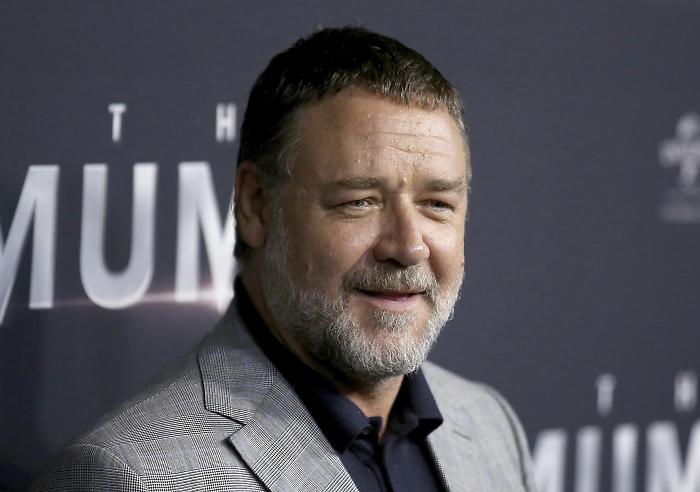Robin Hood stasera 3 ottobre in tv: avventura epica con Russell Crowe e Cate Blanchett
