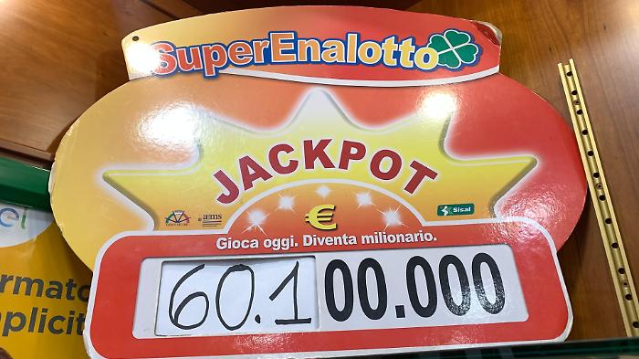 Lotto e Superenalotto, le estrazioni di oggi 