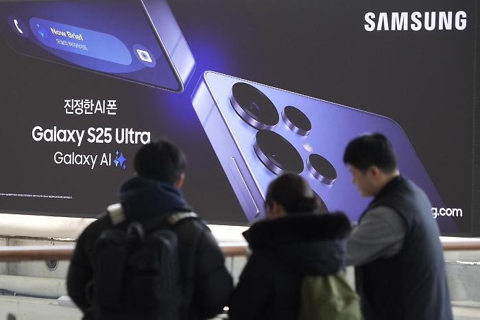 Smartphone 2025: le 5 innovazioni che stanno rivoluzionando il modo di usare il telefono ogni giorno