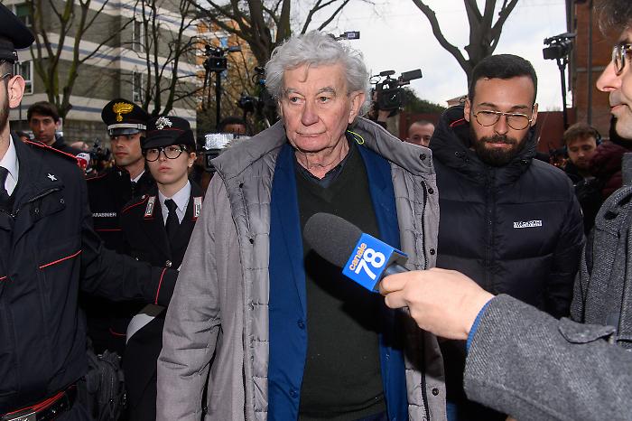 Delitto di Garlasco, la Procura di Pavia replica all'avvocato Lovati: "Quello che dice è senza fondamento"