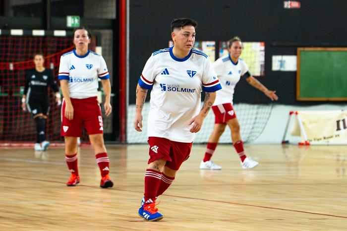 Calcio a 5 femminile: il cuore non basta, le ragazze del Follonica Gavorrano si arrendono al San Giusto