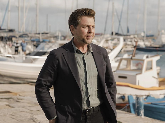 Chi è Claudio Gioè, l'attore protagonista della serie Makari