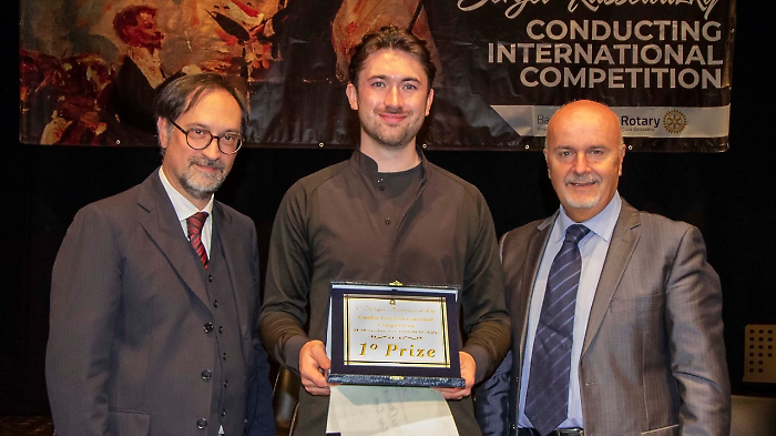 Oliver Cope trionfa al concorso  “Sergey Kussewitzky”