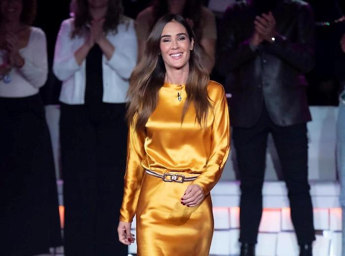 Verissimo commuove: un weekend di grandi emozioni su Canale 5. Da Martina Stella ad Arisa, fino al ricordo di Denise Pipitone