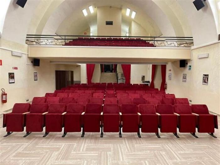 Lucrezia Lante della Rovere e Giobbe Covatta nella nuova stagione teatrale al "Salvini"