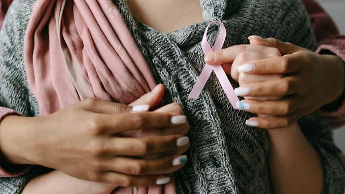 Grosseto ospita l'incontro “Oltre la cura – Ritrovare sé stesse dopo il tumore al seno”