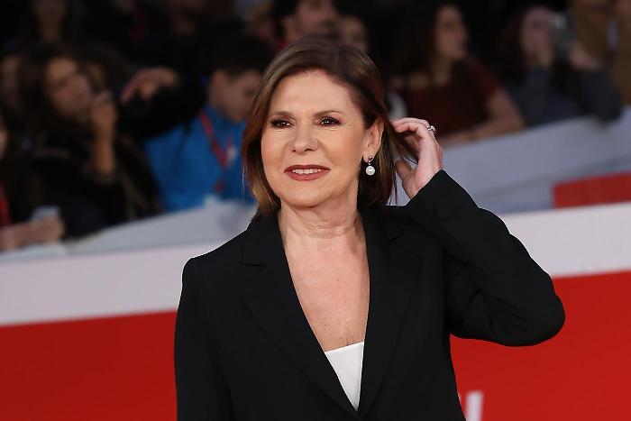 È sempre Cartabianca stasera 28 ottobre: manovra economica, crisi del ceto medio e nuovi sviluppi sul delitto di Garlasco