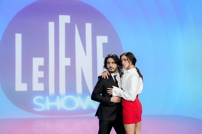 Le Iene Show stasera 28 ottobre:  inchieste shock, ospiti e colpi di scena. Torna il contest "Questa la so"