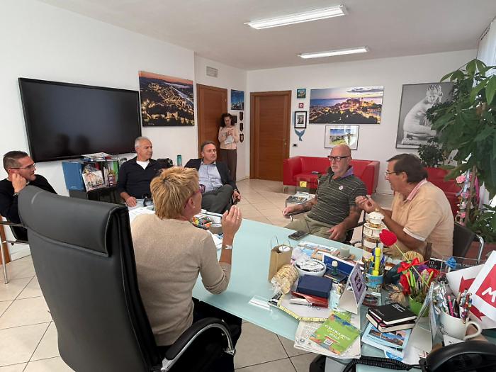 L'incontro della sindaca Nappi con gli armatori e pescatori locali