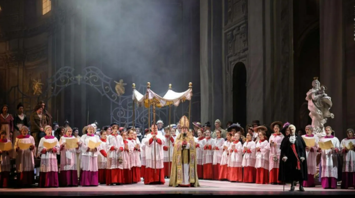 Tosca, stasera  1 novembre una magica notte musicale su Rai 3: il ritorno della Roma di Puccini, tra passione, arte e memoria