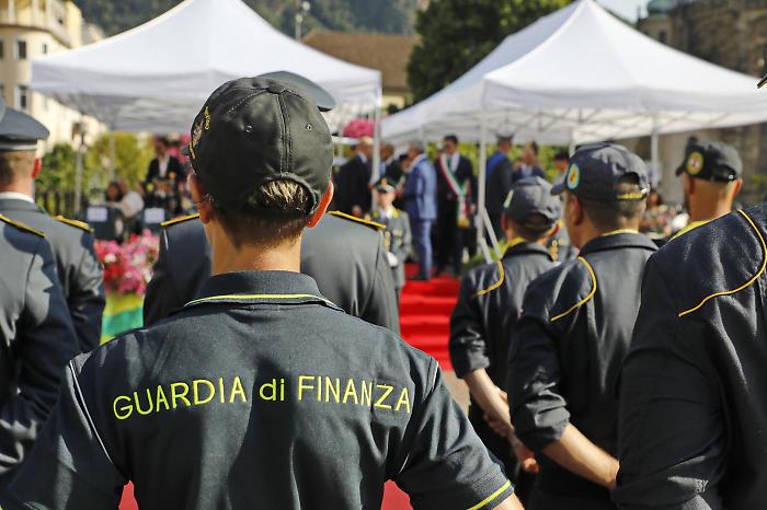 Il nuovo concorso della Guardia di finanza: 1.985 posti in tutta Italia. Come partecipare, le prove, i consigli per la preparazione