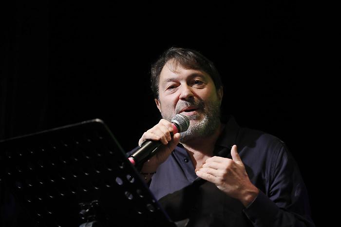 Report stasera 2 novembre, le anticipazioni. Dalla Terra dei Fuochi al Garante della privacy: le inchieste che scuotono l’Italia