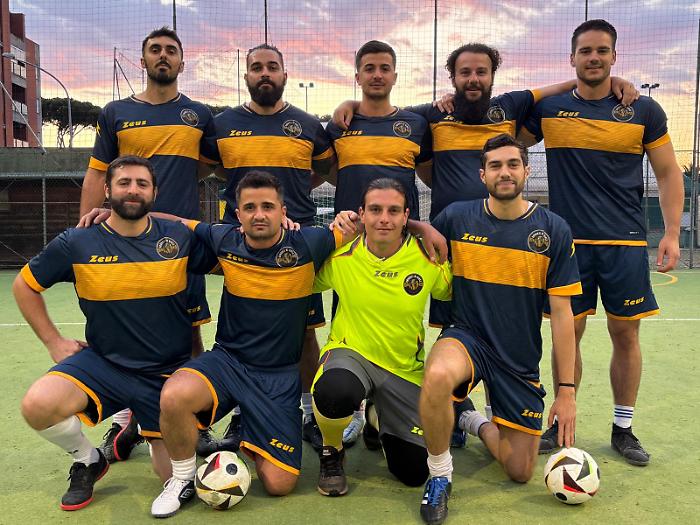 Calcio a 5, gli Sbronzi di Riace volano in vetta. Equilibrio e spettacolo nei gironi