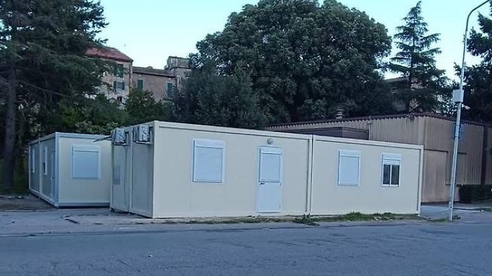 I container di Poste italiane a Castel del Piano