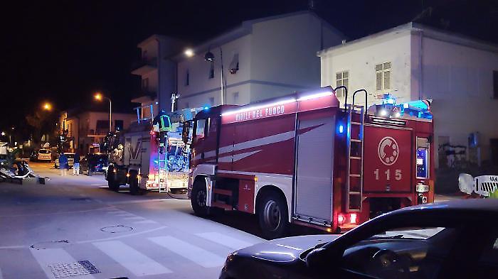 Il comitato di quartiere dopo l'esplosione al bar: "Ora basta, abbiamo paura"