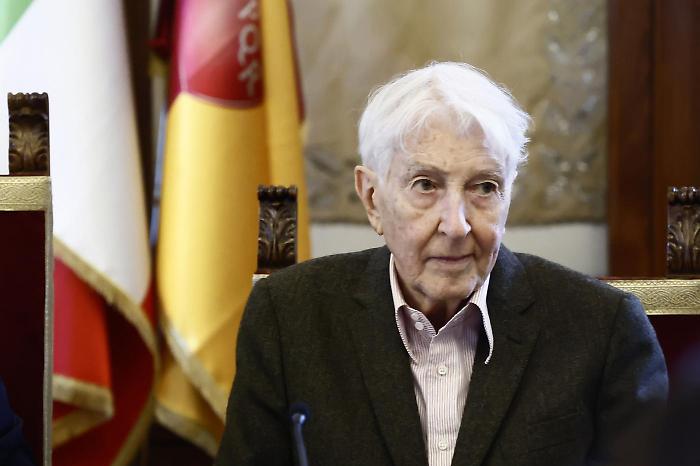 La Torre di Babele stasera 10 novembre: Corrado Augias tra verità e riflessione