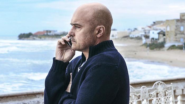Il commissario Montalbano stasera 5 novembre: La danza del gabbiano è una puntata speciale. Corsa contro il tempo tra amicizia, paura e verità 