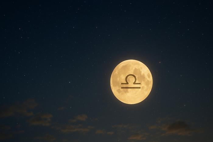 Oroscopo di oggi venerdì 14 novembre 2025: la Luna in Bilancia cerca equilibrio tra mente e cuore