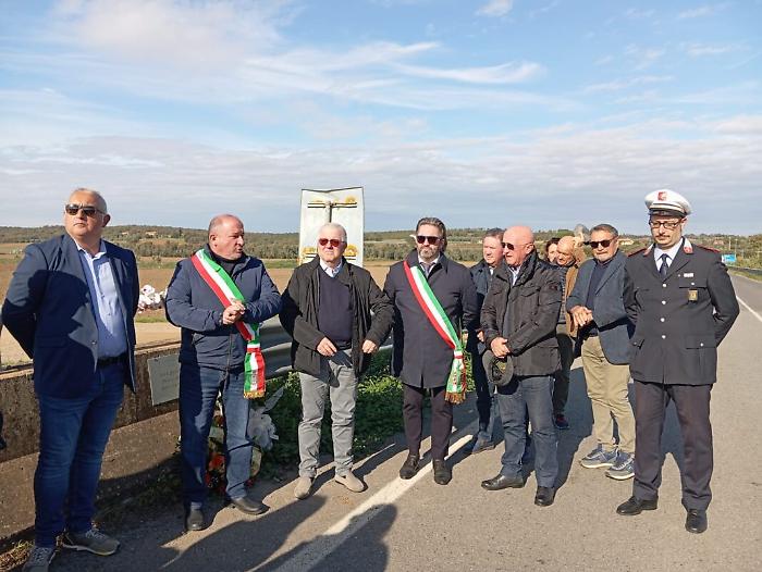 La cerimonia sul ponte di Marsiliana