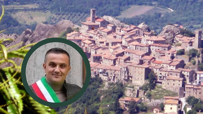 Roccatederighi e il sindaco Limatola