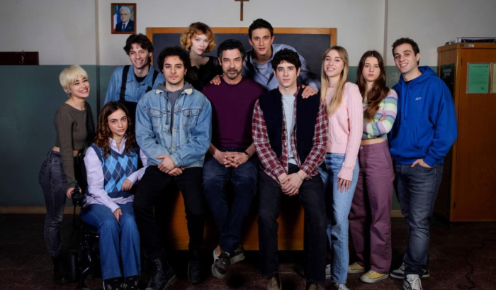 Un Professore, anticipazioni stasera 11 dicembre: segreti e addii, la verità su Thomas spacca Simone, Anita decide il destino di Dante