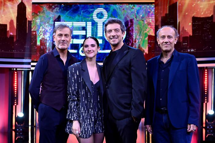 Il ritorno di Zelig On stasera 23 novembre su Italia 1: nuovo talento, comicità fresca e un laboratorio della risata tutto da scoprire