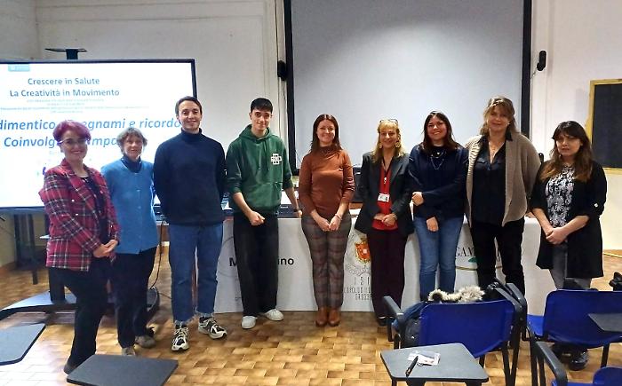 Videogiochi, fumetti e manifesti per imparare a usare gli antibiotici. Ma solo quando serve