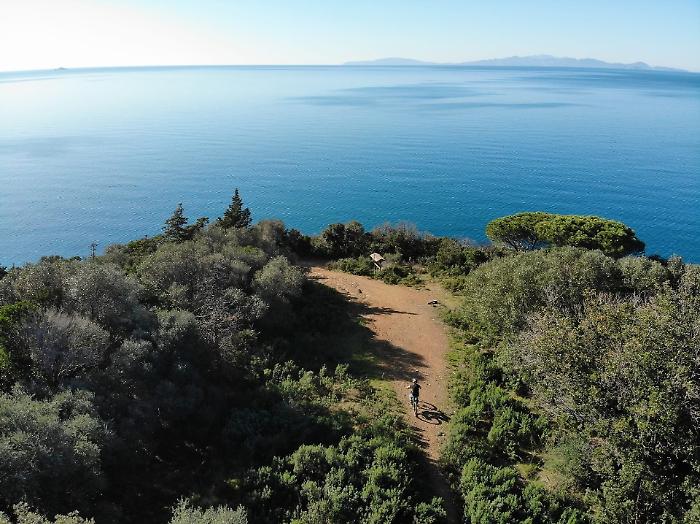 Scarlino ripristina i sentieri