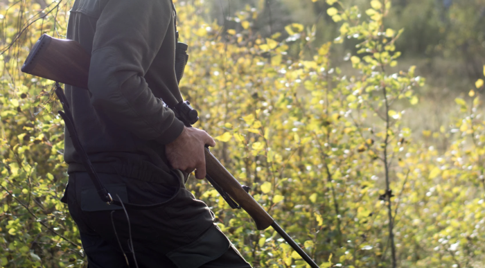 Un altro tragico incidente di caccia: muore un uomo di 80 anni 