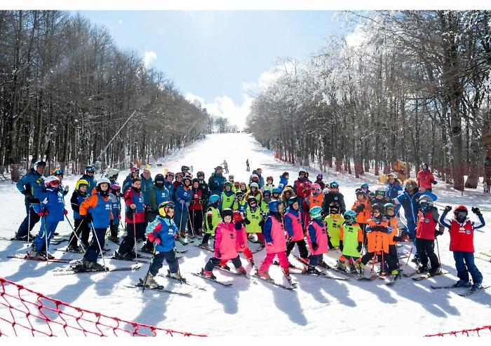 Imparare a sciare sul Monte Amiata: corsi per bambini e adulti con lo Sci Club Lo Scoiattolo
