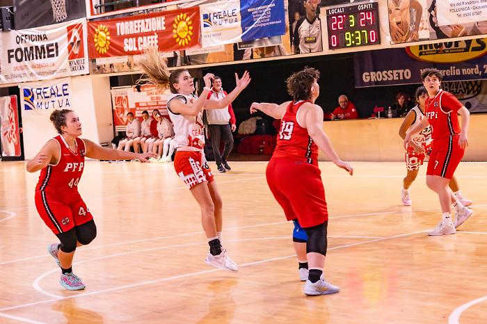 La Gea decimata dalle assenze chiude l'anno a Porcari