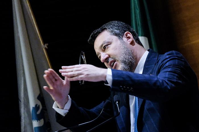 Zona Bianca, il ritorno stasera 21 dicembre: tutte le novit&agrave; sul delitto di Garlasco e l'intervista a Matteo Salvini