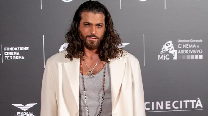 C&rsquo;&egrave; Posta per Te, un ritorno in salita dopo l'arresto di Can Yaman: cosa succede nella prima puntata di stasera 10 gennaio?