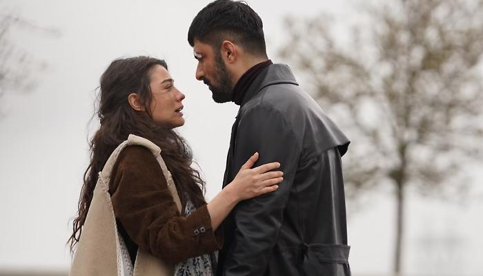 Io sono Farah: amore, intrighi e rivelazioni choc stasera 13 gennaio su Canale 5 con due episodi ad alta tensione