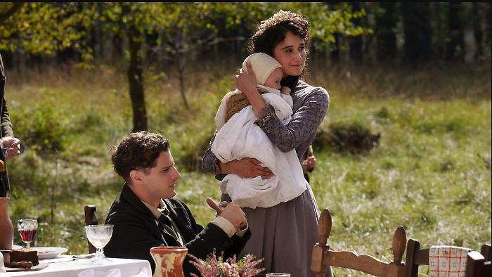 Prima di Noi, stasera 20 gennaio su Rai1: segreti di famiglia e destini intrecciati in due nuovi episodi