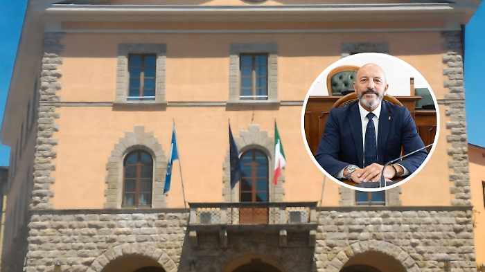 Cinque recordman, gli altri tutti in coda: tutti i numeri del consiglio comunale 