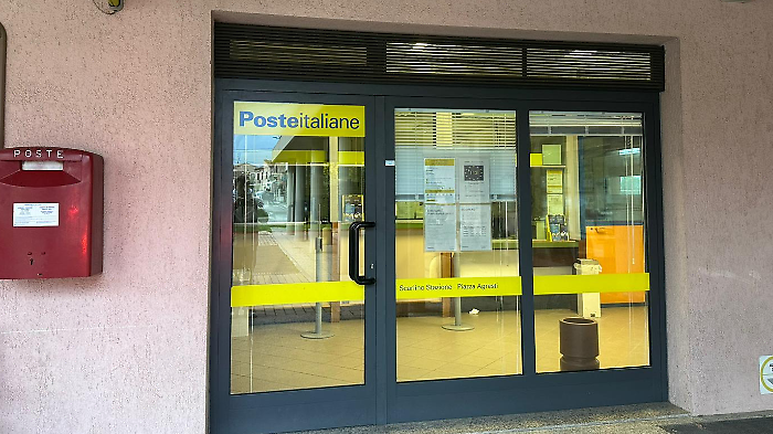 Chiude l'ufficio postale, arriva il progetto Polis: il Comune organizza il servizio navetta