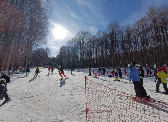 Amiata presa d&rsquo;assalto: week-end da record sulla neve