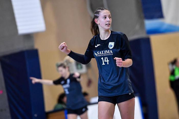 Da un borgo della Maremma al sogno azzurro: la storia di Viola Vicario emoziona l'Amiata