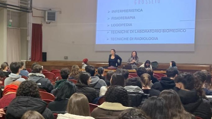 Orientarsi tra corsi e passioni: al via l'open day dell' universit&agrave; in citt&agrave;